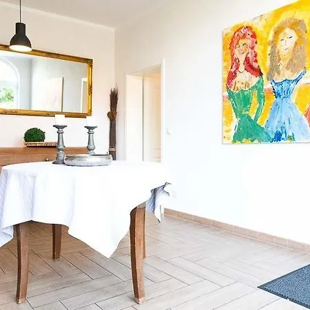 Ahrentschildt's Im Reetdachhaus * Eyendorf