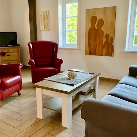 Ahrentschildt's Im Reetdachhaus 度假居